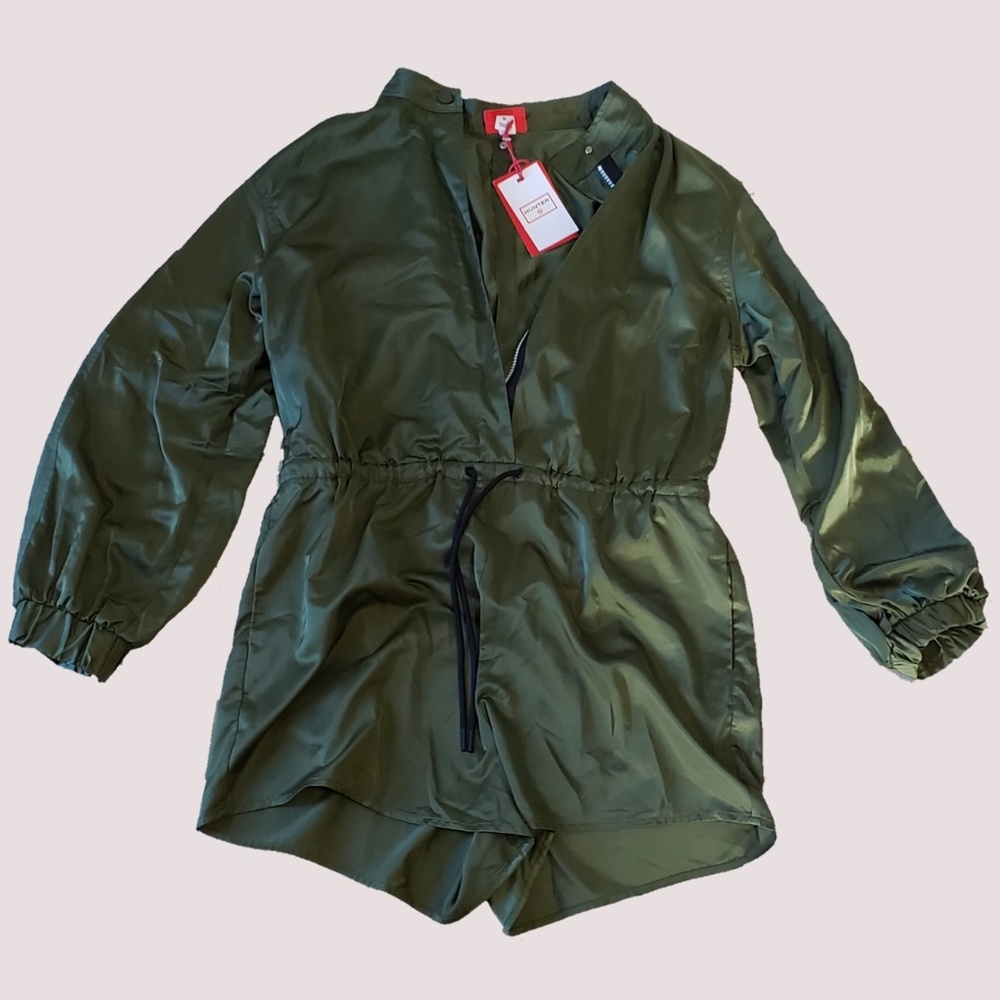 Hunter army green romper size medium new w/tags